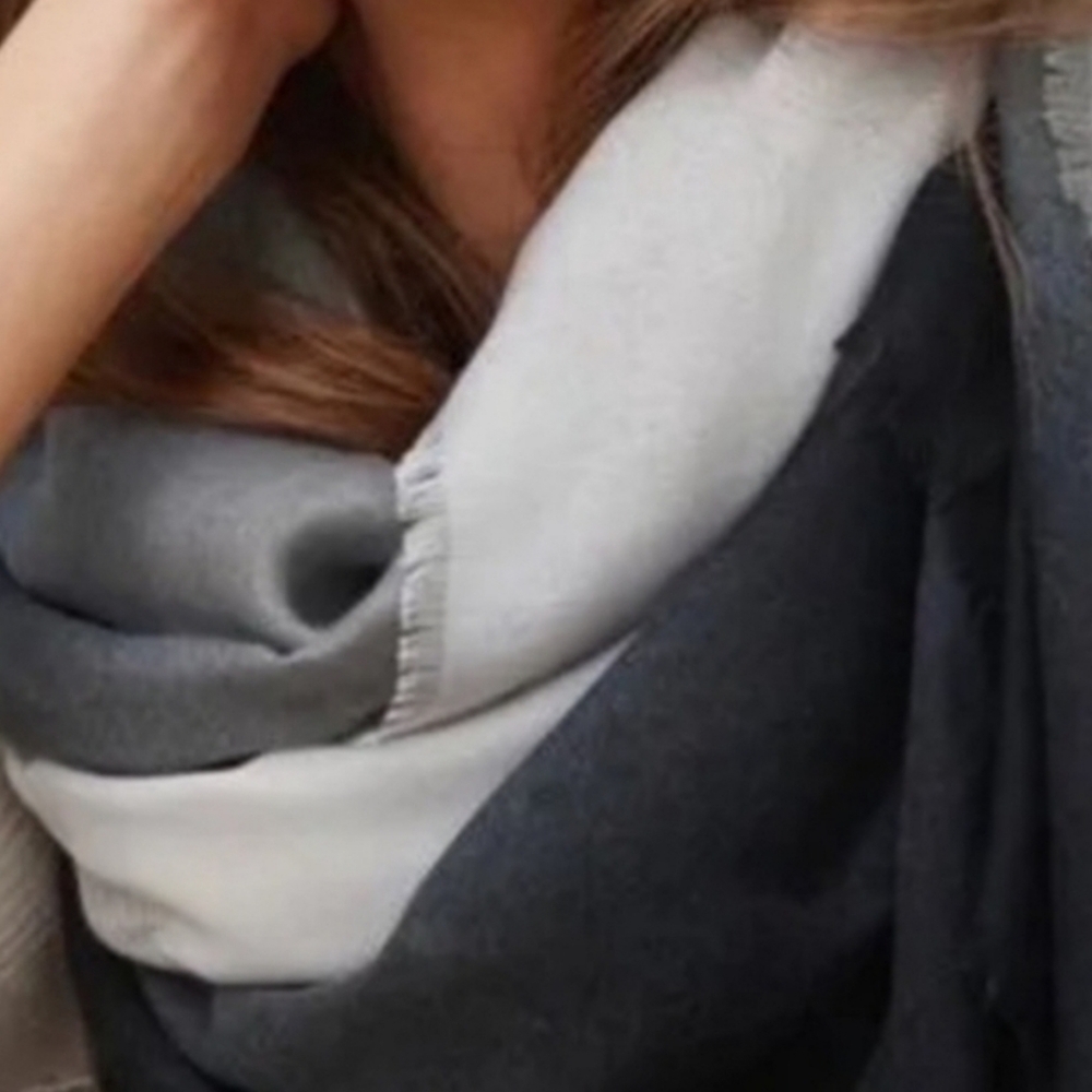 CUSHNIE Horizon Ombre Scarf - Picture 2 of 10